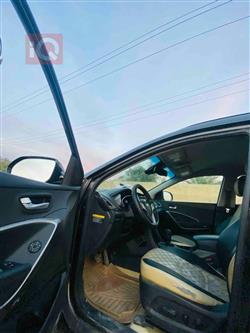 Hyundai Grand Santa Fe